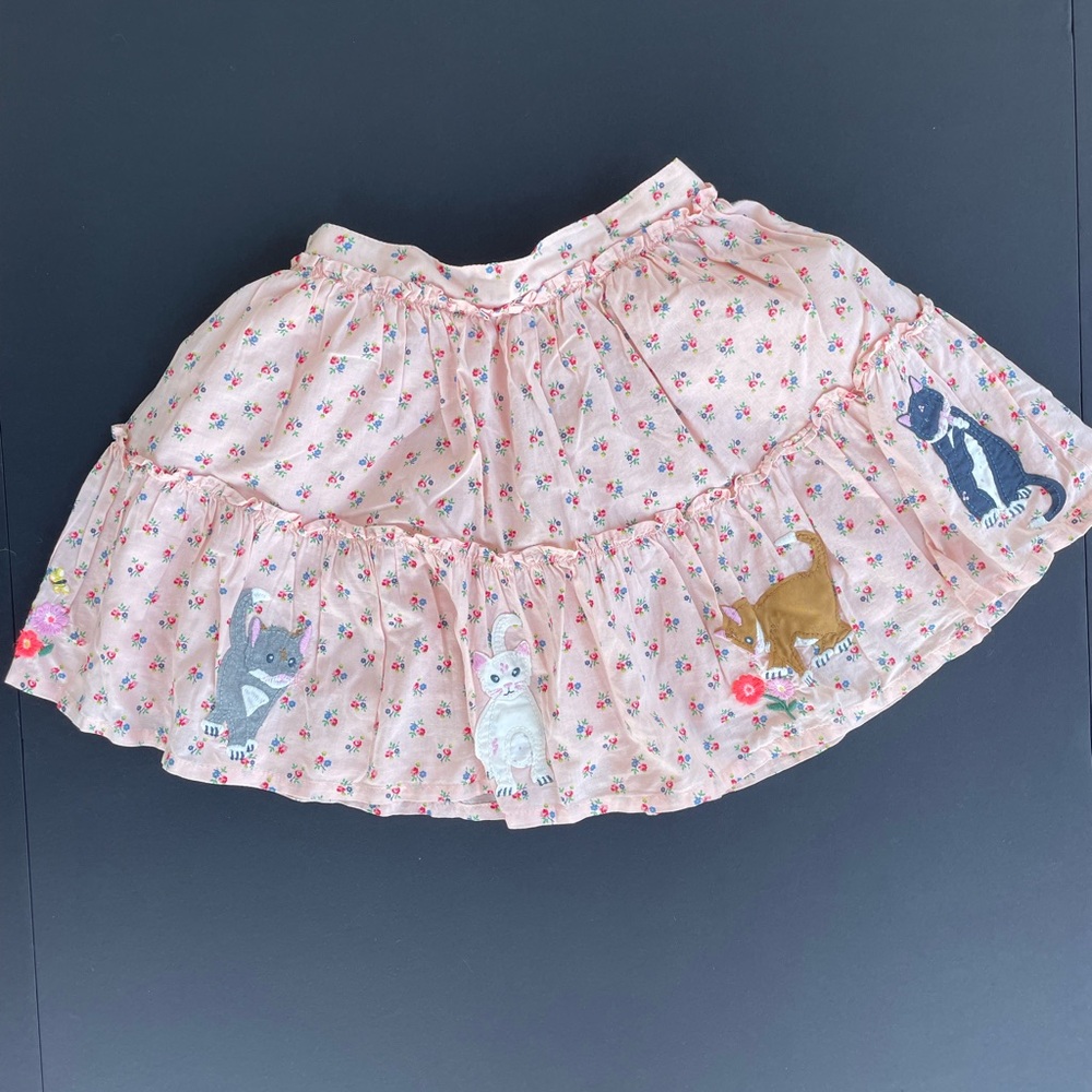 Mini Boden Kids Floral Skirt with Animal Appliqué